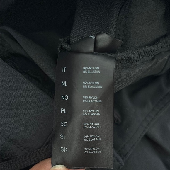 Kuhl Women's Black Joggers. Size 2 Regular. - Picture 6 of 12